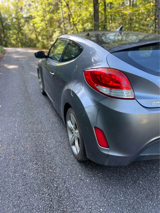 2014 Hyundai Veloster - Image 6 of 19