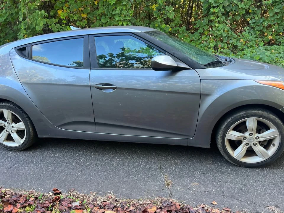 2014 Hyundai Veloster - Image 4 of 19