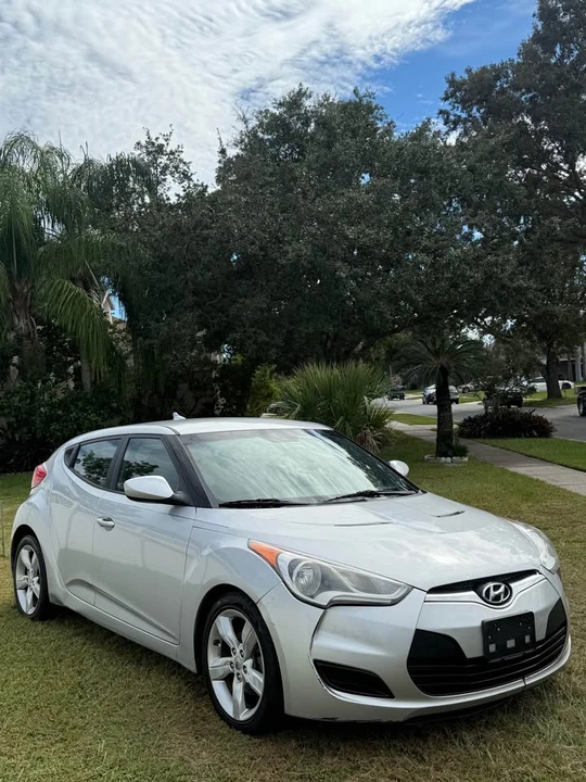 2014 Hyundai Veloster - Image 9 of 20