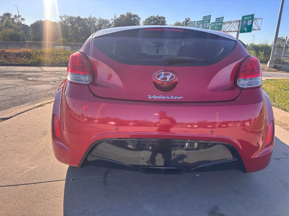 2014 Hyundai Veloster - Image 7 of 16