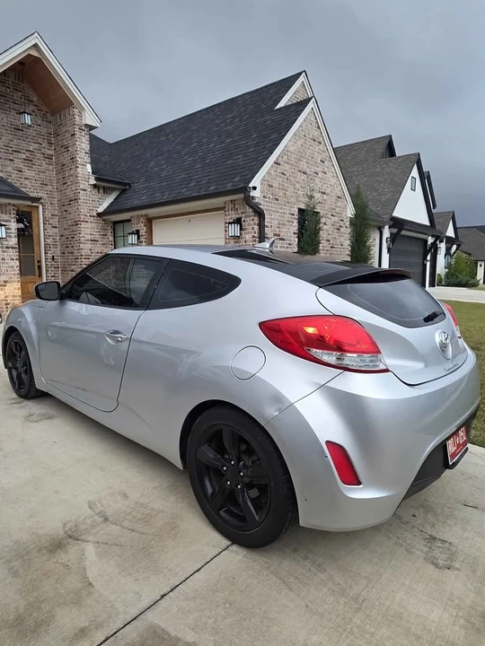 2014 Hyundai Veloster - Image 4 of 11
