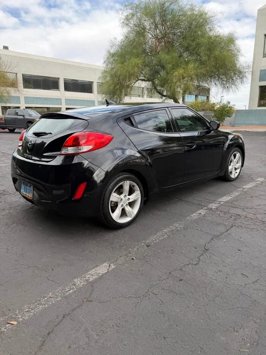 2014 Hyundai Veloster - Image 5 of 11