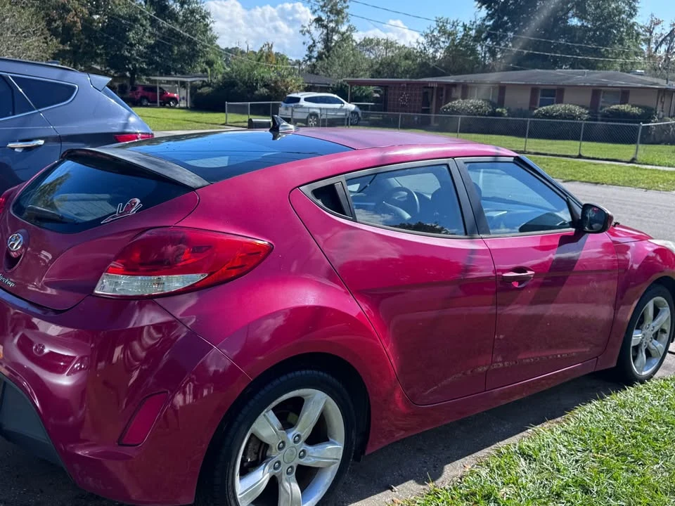 2014 Hyundai Veloster - Image 2 of 7