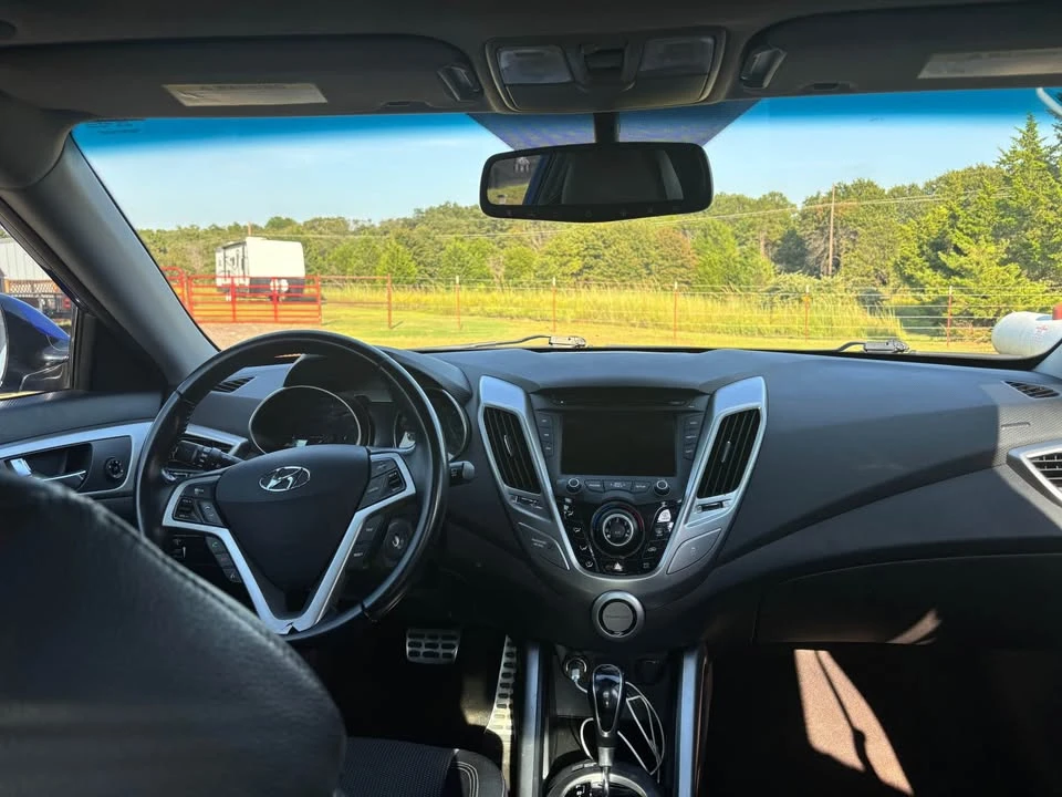 2014 Hyundai Veloster - Image 6 of 8