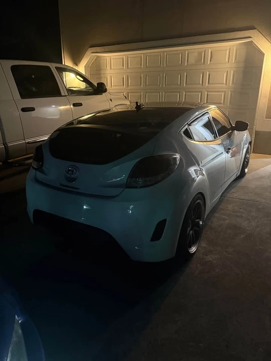 2014 Hyundai Veloster - Image 4 of 5