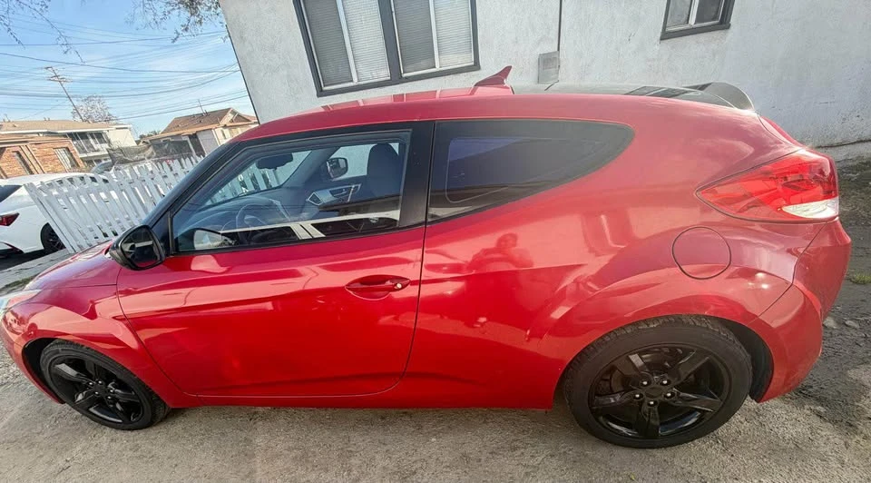 2014 Hyundai Veloster - Image 11 of 12
