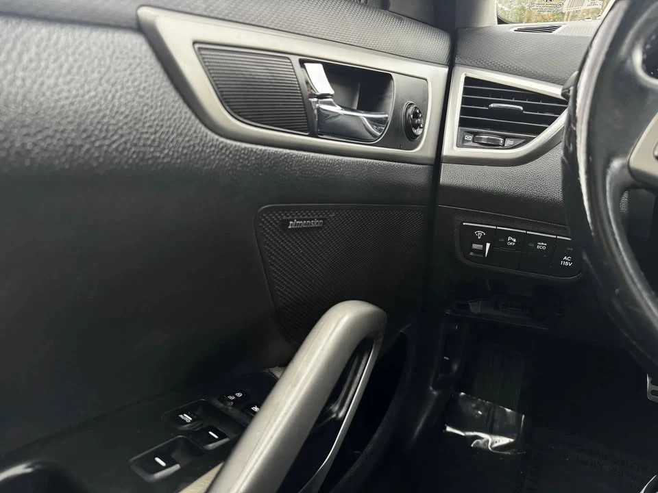 2014 Hyundai Veloster - Image 19 of 20