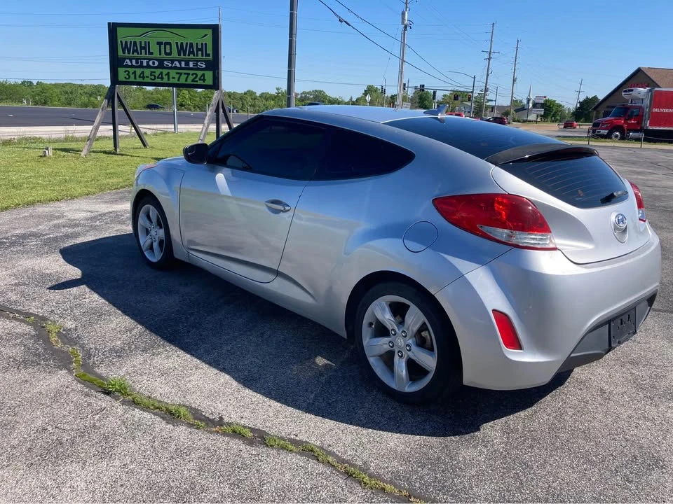 2014 Hyundai Veloster - Image 3 of 8