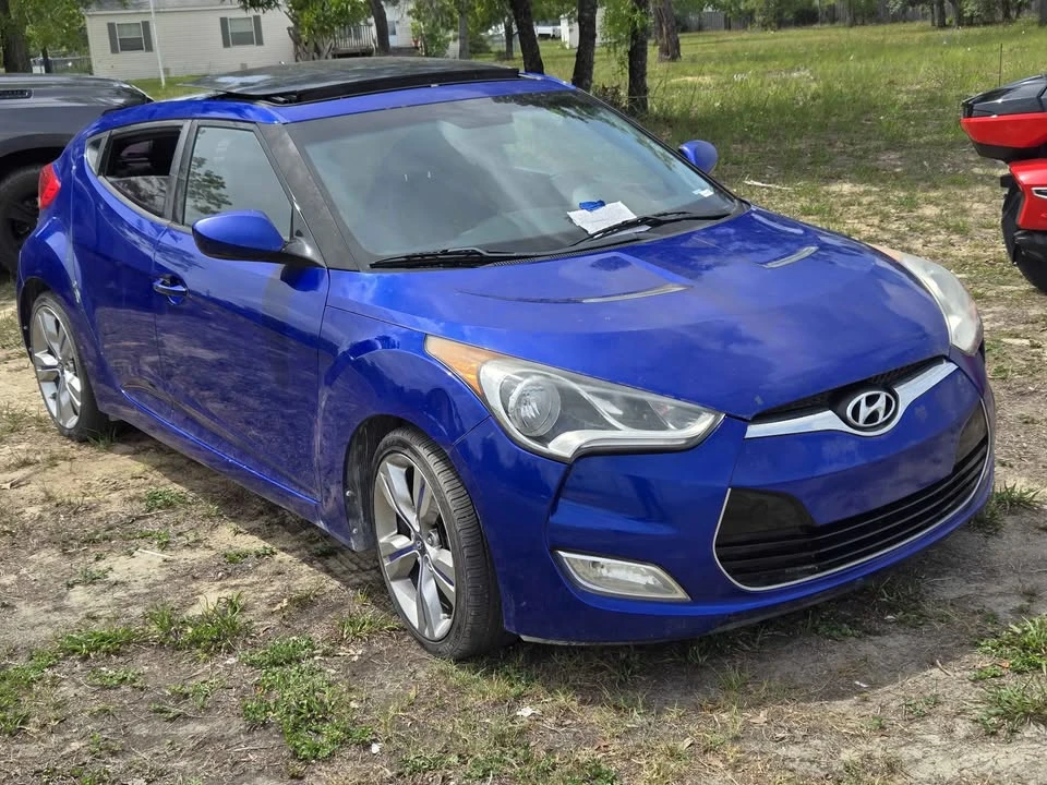 2014 Hyundai Veloster - Image 2 of 6
