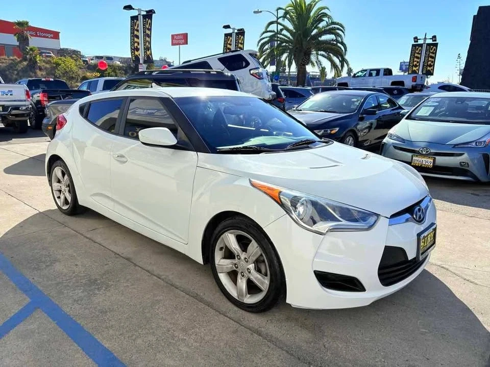2014 Hyundai Veloster - Image 5 of 14