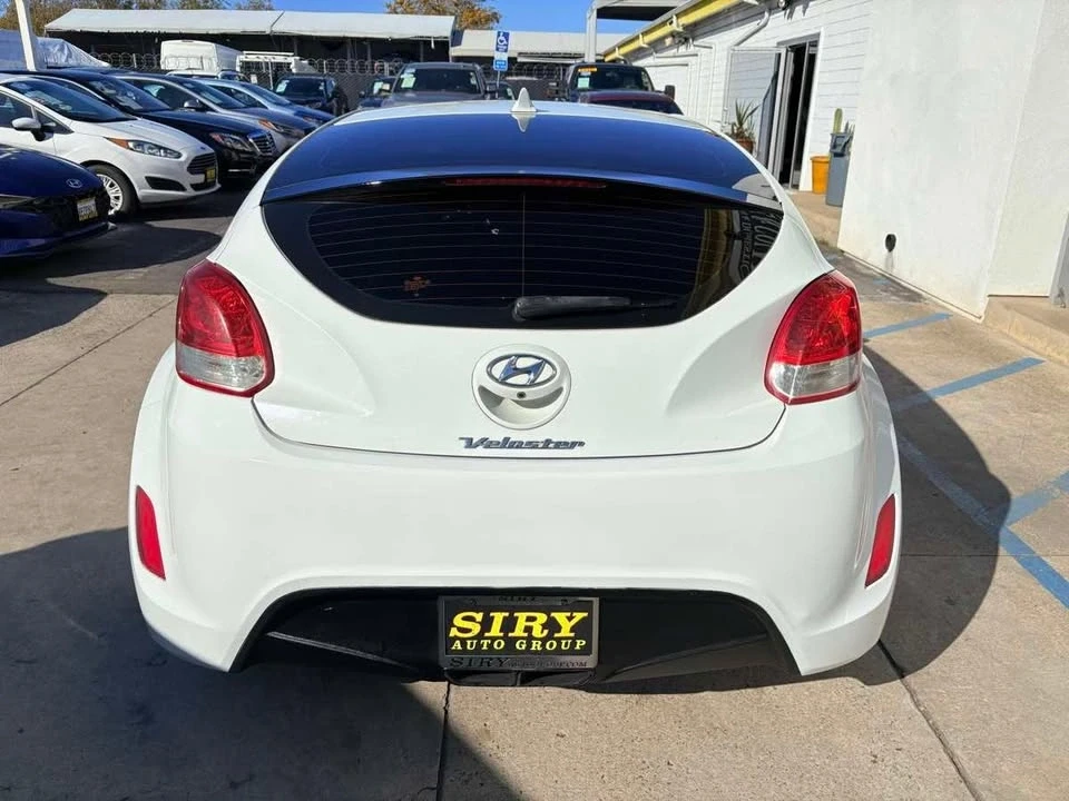 2014 Hyundai Veloster - Image 3 of 14