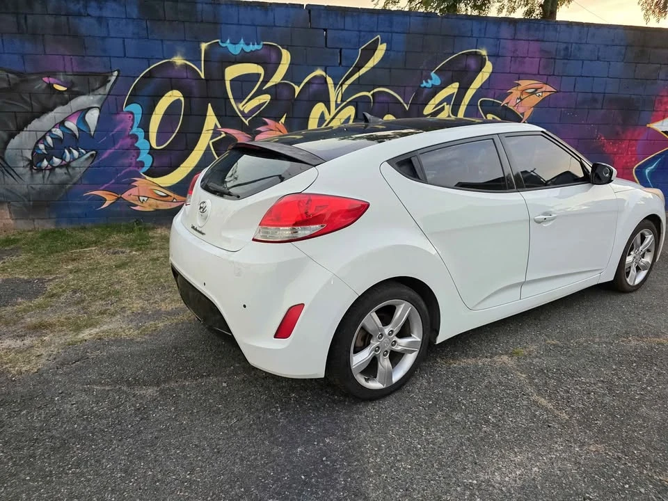 2014 Hyundai Veloster N - Image 13 of 18