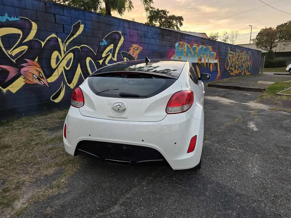 2014 Hyundai Veloster N - Image 14 of 18