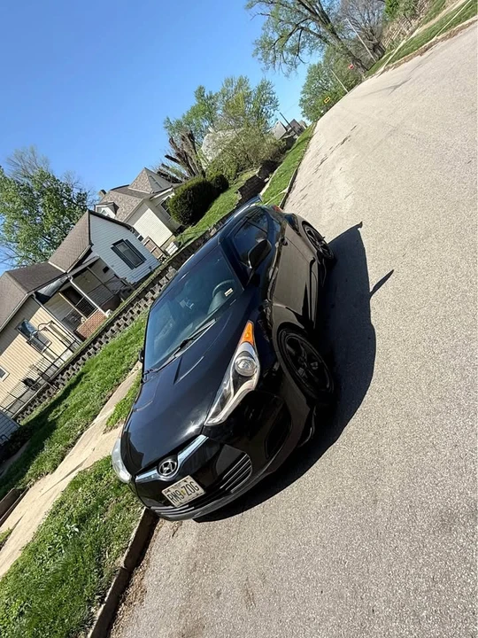 2014 Hyundai Veloster - Image 3 of 6