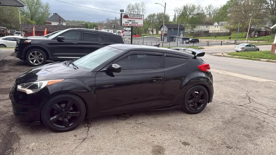 2014 Hyundai Veloster - Image 6 of 6