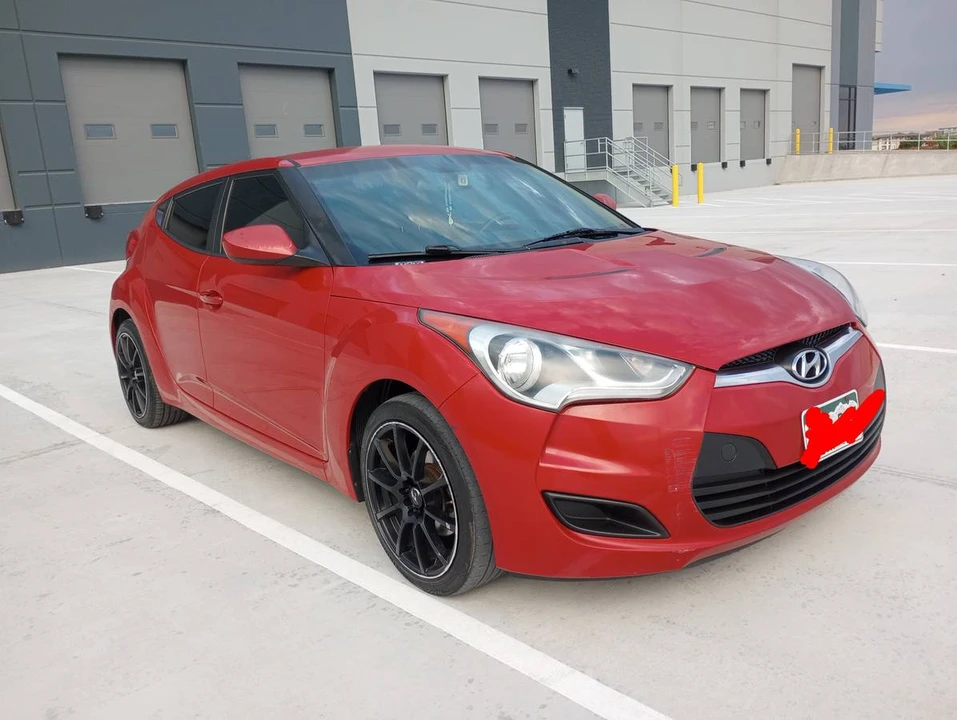2014 Hyundai Veloster - Image 10 of 10
