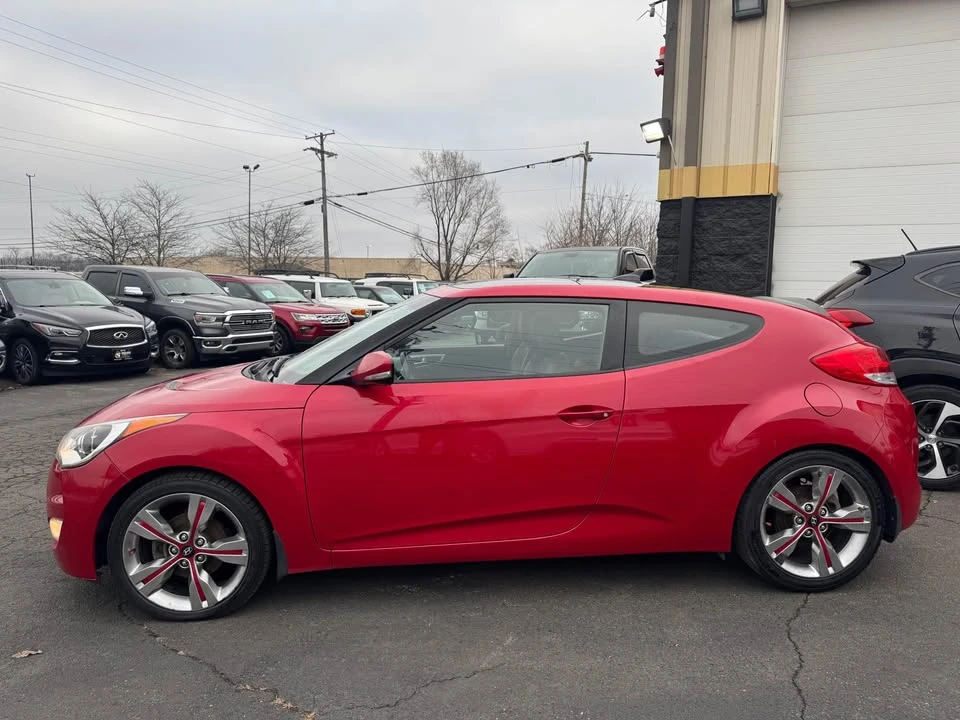 2014 Hyundai Veloster - Image 2 of 14