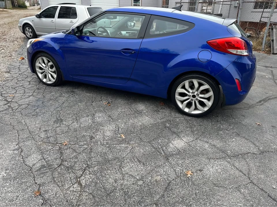 2014 Hyundai Veloster - Image 4 of 12