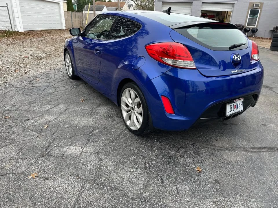 2014 Hyundai Veloster - Image 6 of 12
