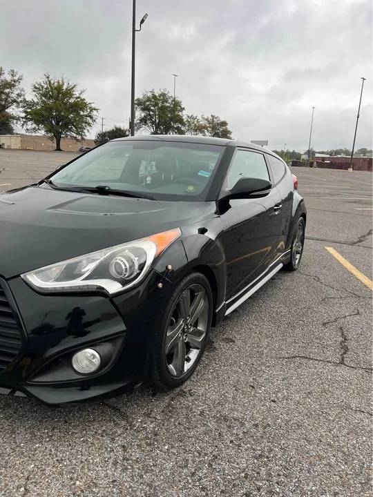 2014 Hyundai Veloster - Image 7 of 10