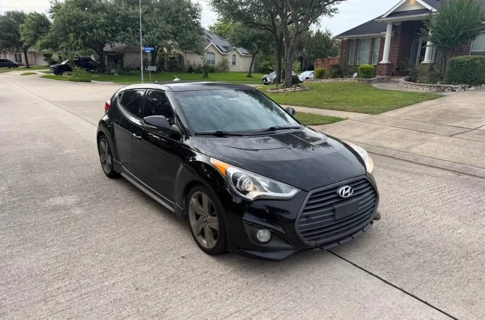 2014 Hyundai Veloster - Image 4 of 15