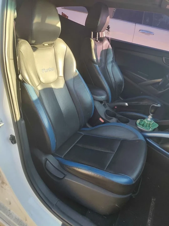 2014 Hyundai Veloster - Image 8 of 10