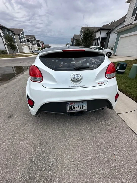 2014 Hyundai Veloster - Image 14 of 14