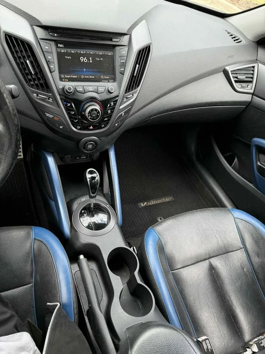 2014 Hyundai Veloster - Image 5 of 6