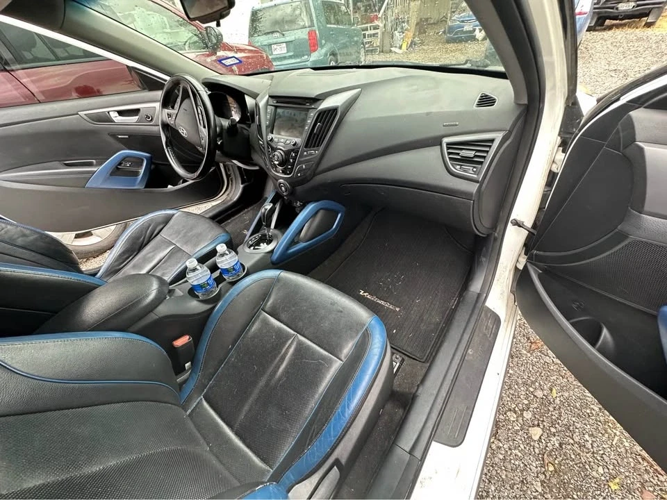 2014 Hyundai Veloster - Image 4 of 14