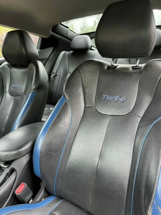 2014 Hyundai Veloster - Image 6 of 6