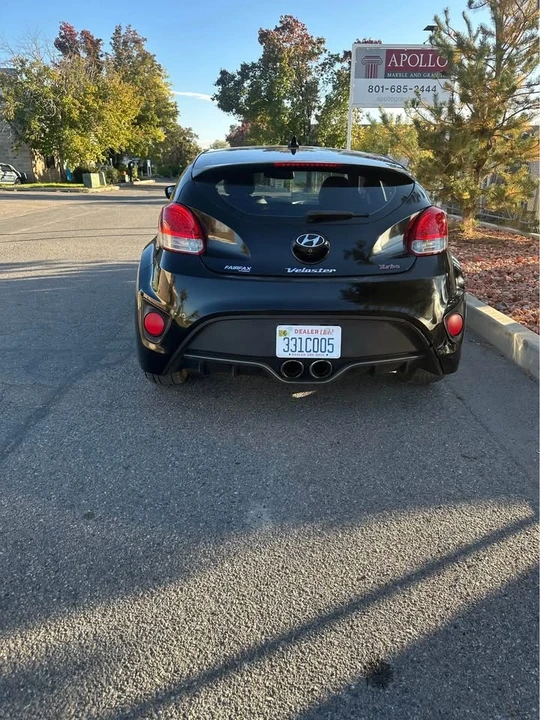 2014 Hyundai Veloster - Image 4 of 17