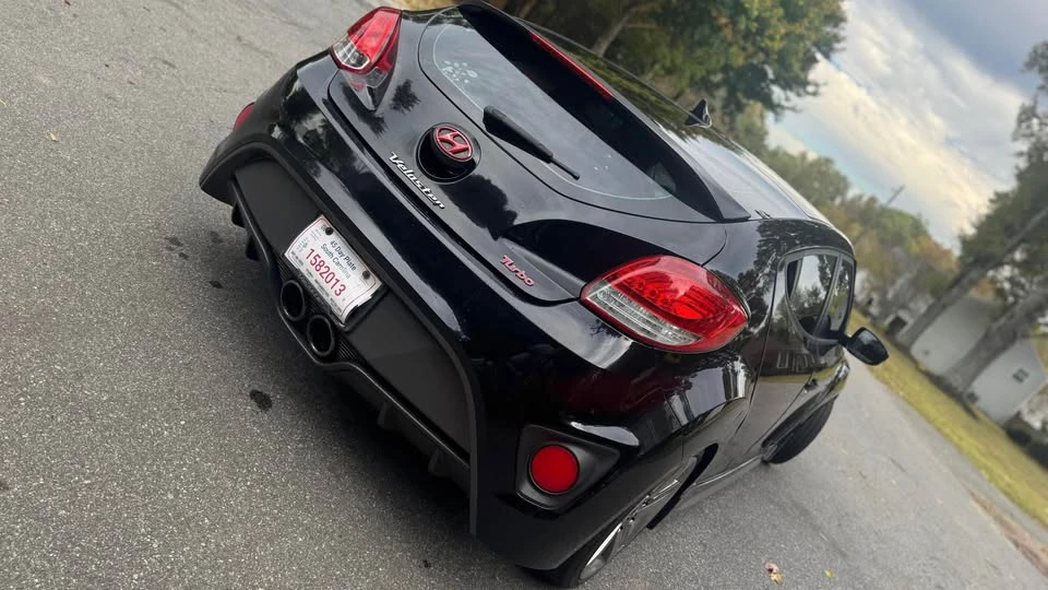2014 Hyundai Veloster - Image 4 of 4