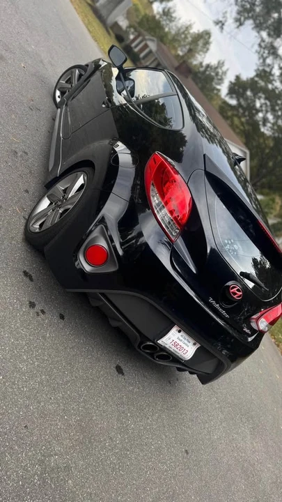 2014 Hyundai Veloster - Image 3 of 4