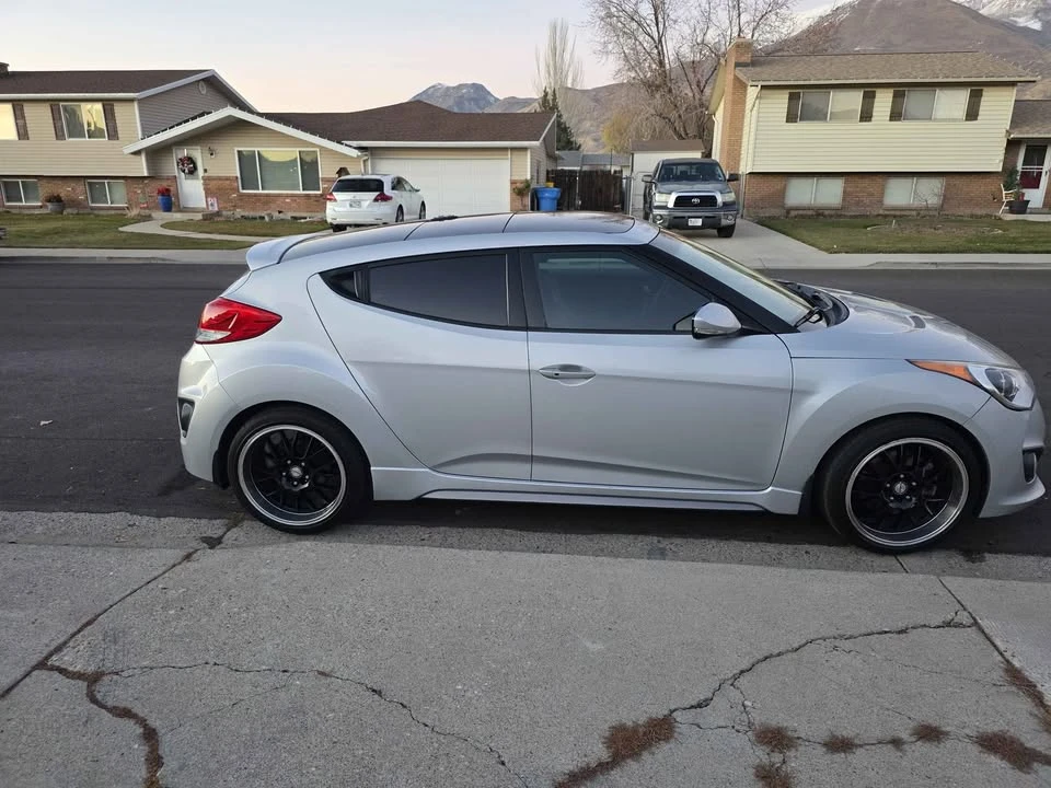 2014 Hyundai Veloster - Image 2 of 6