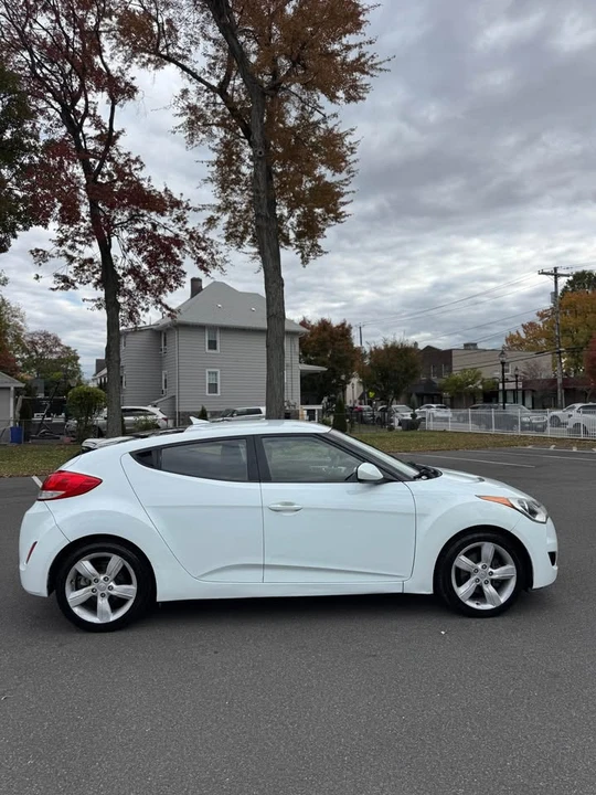 2014 Hyundai Veloster - Image 3 of 20