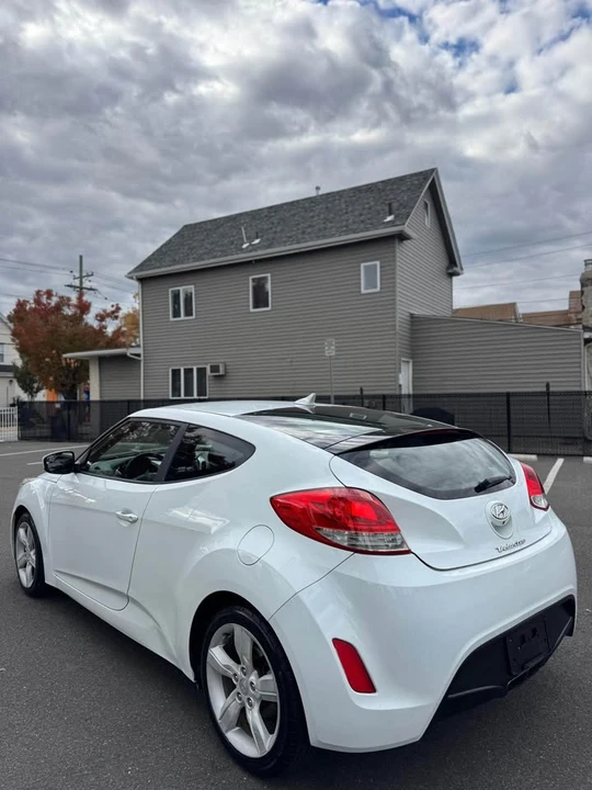 2014 Hyundai Veloster - Image 4 of 20