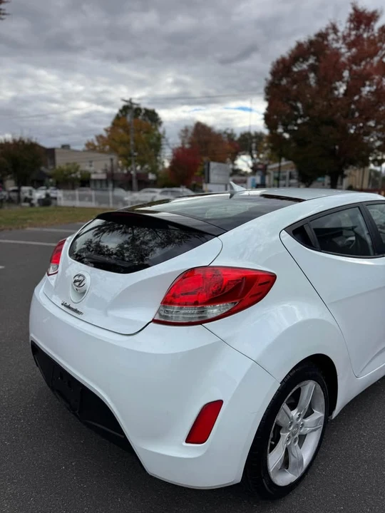 2014 Hyundai Veloster - Image 7 of 20
