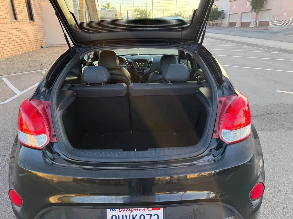 2014 Hyundai Veloster - Image 6 of 12