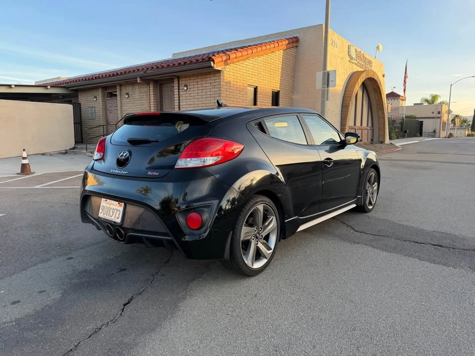 2014 Hyundai Veloster - Image 4 of 12