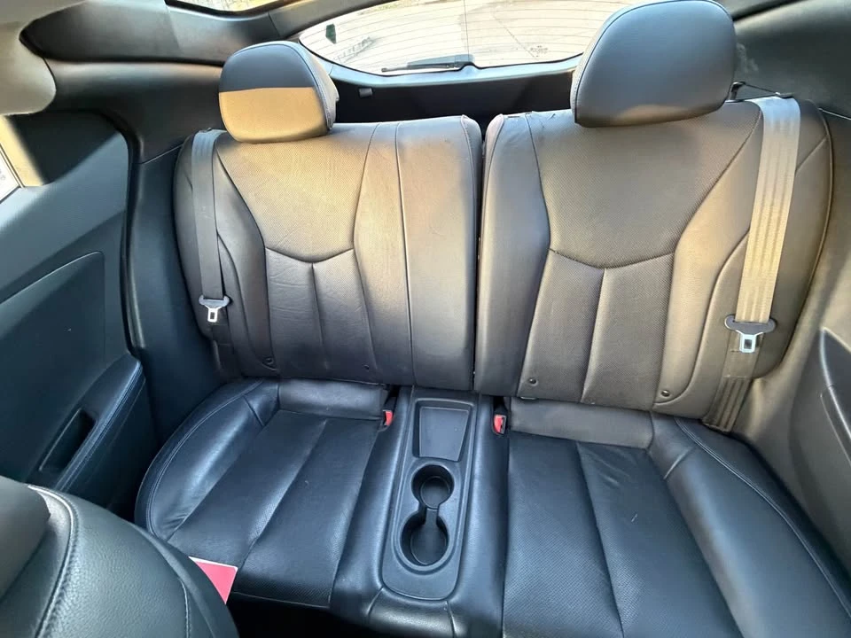 2014 Hyundai Veloster - Image 10 of 12