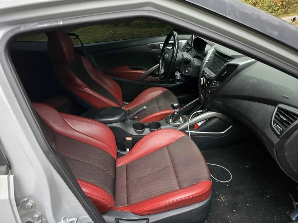 2014 Hyundai Veloster - Image 4 of 5