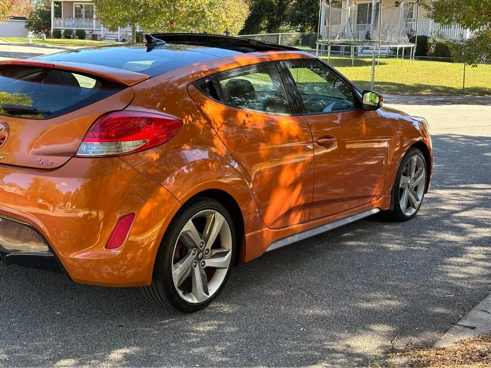 2014 Hyundai Veloster - Image 4 of 16