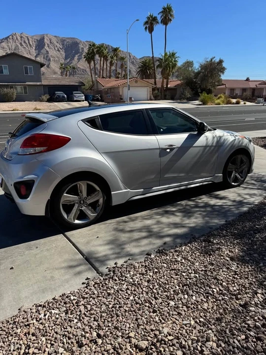 2014 Hyundai Veloster - Image 3 of 10