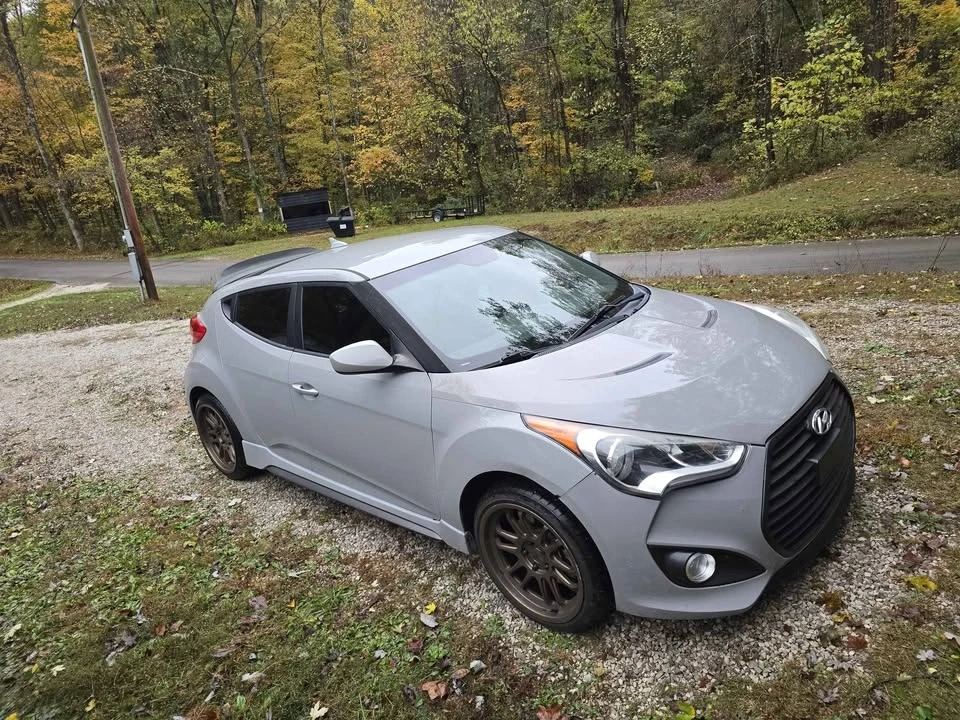 2014 Hyundai Veloster - Image 2 of 5