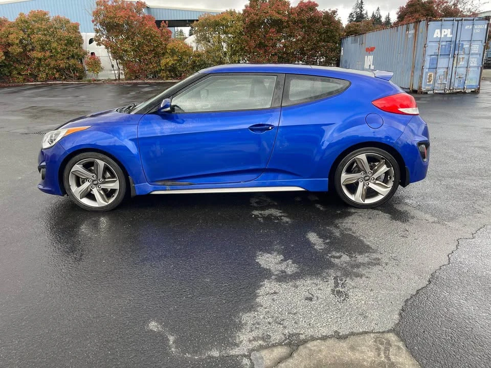 2014 Hyundai Veloster - Image 2 of 9