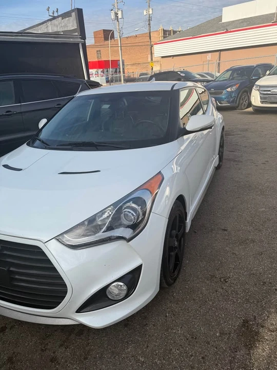 2014 Hyundai Veloster - Image 4 of 8