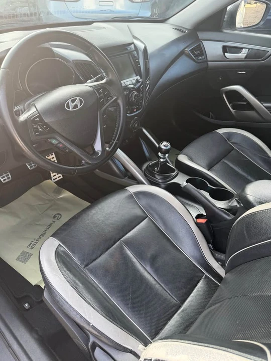 2014 Hyundai Veloster - Image 8 of 8