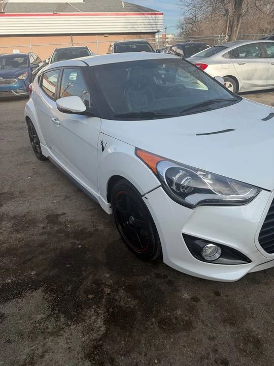 2014 Hyundai Veloster - Image 3 of 8