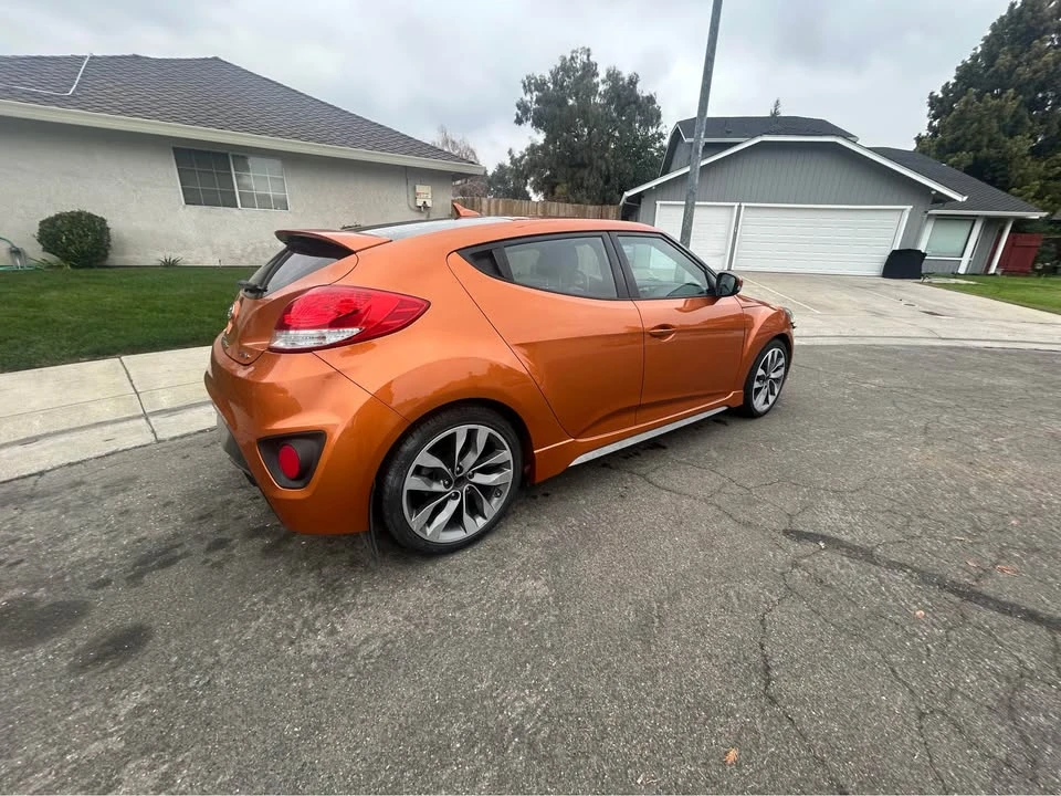 2014 Hyundai Veloster - Image 6 of 11