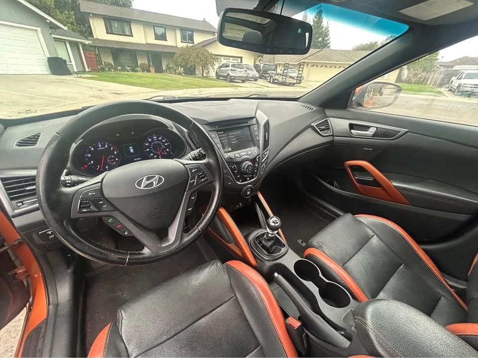 2014 Hyundai Veloster - Image 4 of 11
